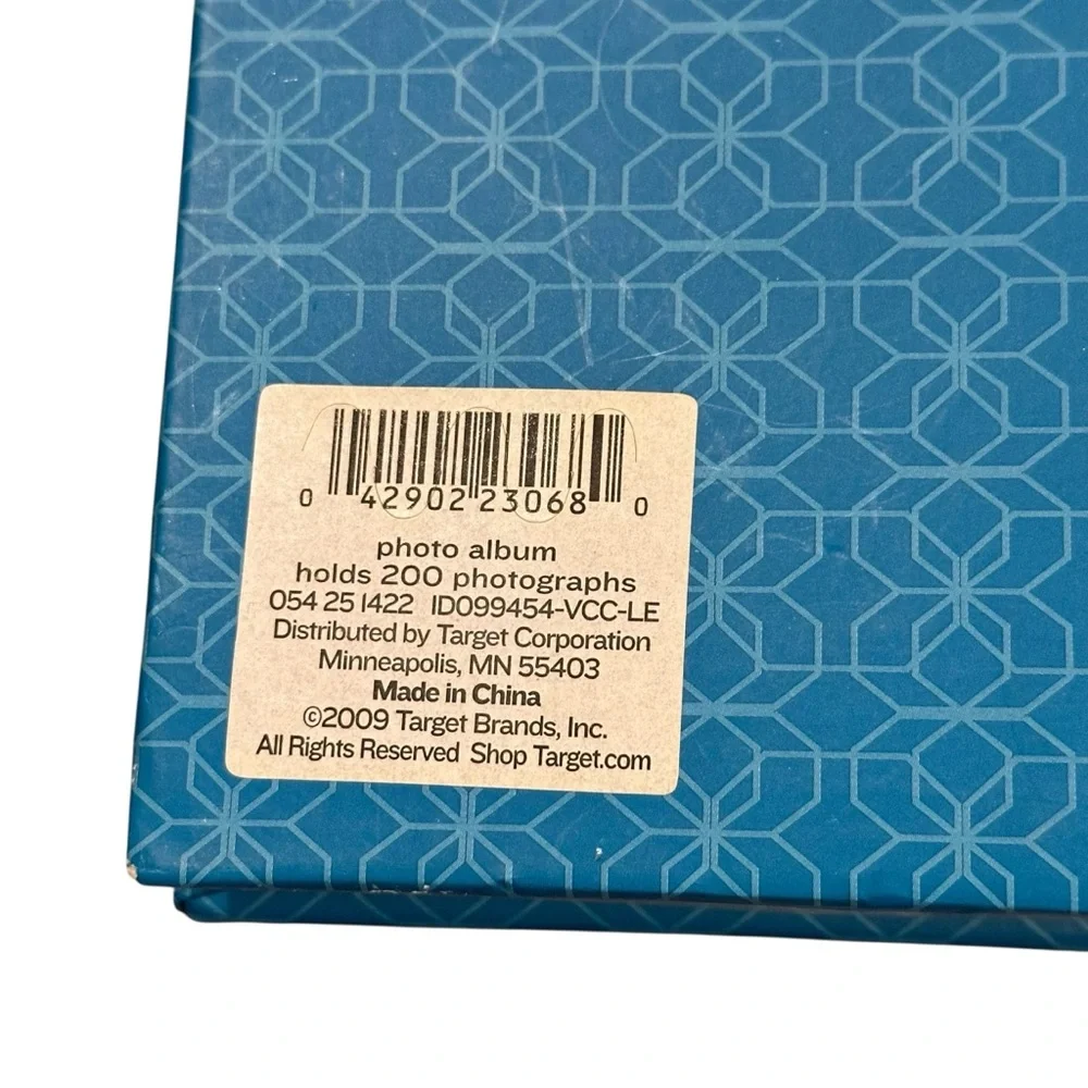 10/$25🦋 NWT Target Teal Blue Patterned Photo Album - 200 Photo Capacity